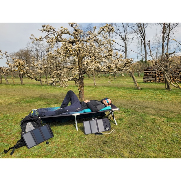 Saules lādētājs BasicNature  Offroad  18 V / 21 W
