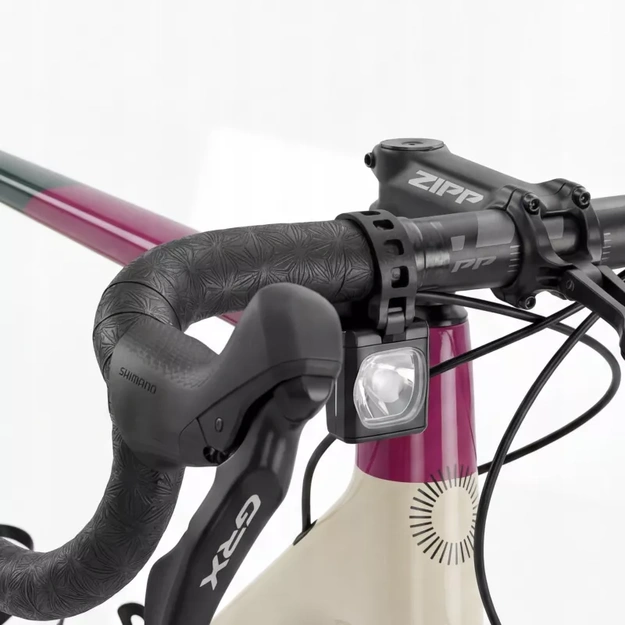Vayox priek&scaron;ējais velosipēda lukturis 1000lm 5000mAh ar tālvadības pulti VAF1000PRO