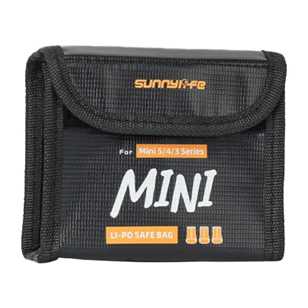 Etui on the Mini 5 Pro s Sunnylife battery (on 3 batteries)