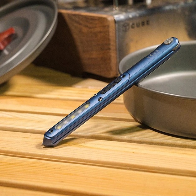 Wuben E62 daudzfunkcionālā lāpa ar asmeni