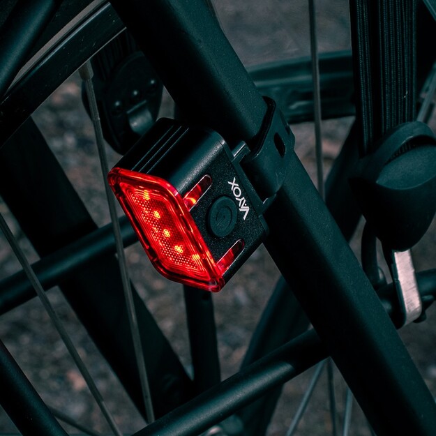 Vayox aizmugurējā velosipēda gaisma 300lm 16*LED USB-C VA0152