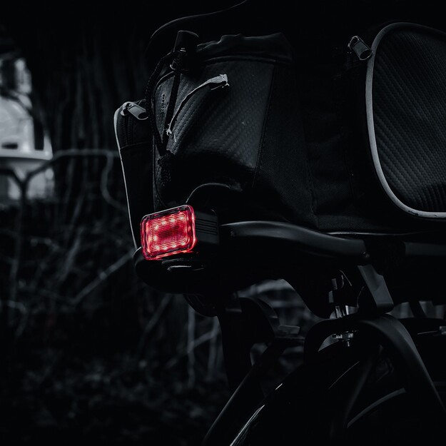 Vayox aizmugurējā velosipēda gaisma 300lm 16*LED USB-C VA0152