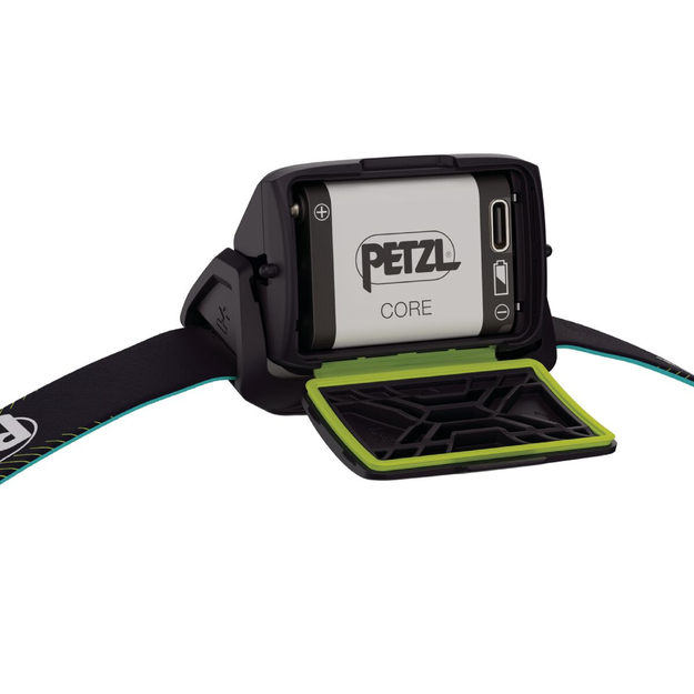 Petzl ACTIK&reg; CORE 625lm flashlight E065AB03